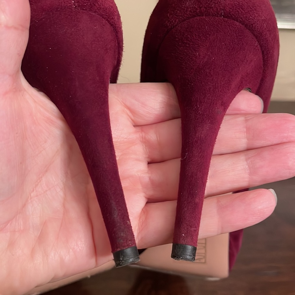 Prada Suede Platform Pump - Picture 5 of 9